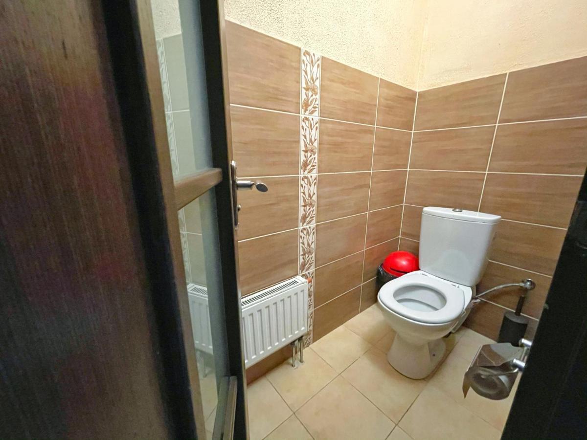 Guest House Lviv Exterior photo
