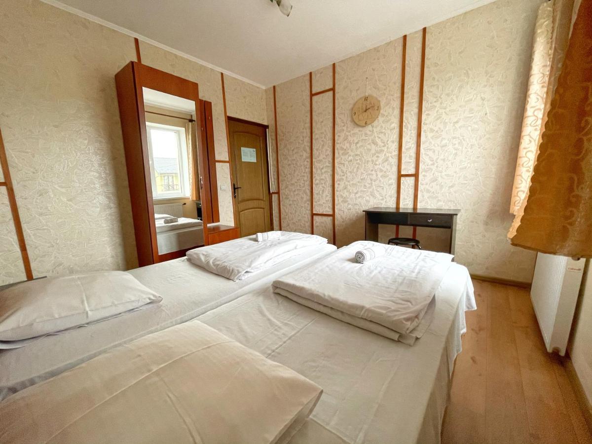 Guest House Lviv Exterior photo