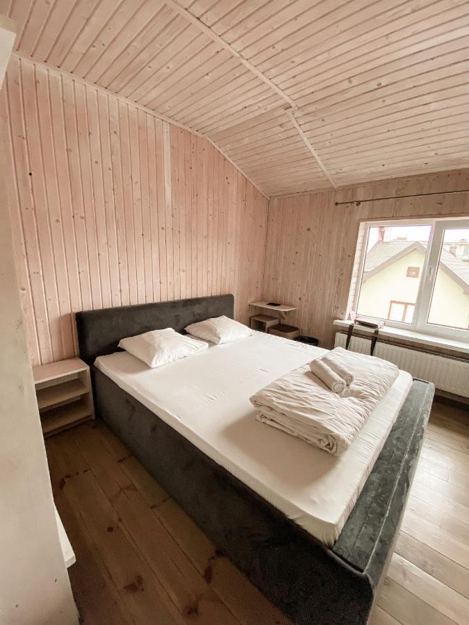 Guest House Lviv Exterior photo